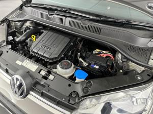 Volkswagen Move UP! 1.0 5-Door - Image 18