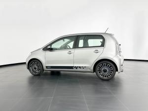 Volkswagen Move UP! 1.0 5-Door - Image 2