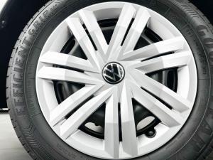 Volkswagen Polo Vivo 1.6 Comfortline TIP - Image 13
