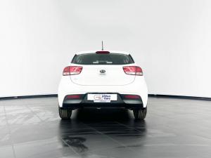 Kia RIO 1.4 LX automatic 5-Door - Image 4