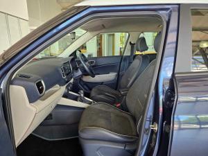 Hyundai Venue 1.0 Tgdi Fluid DCT - Image 11