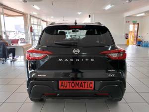 Nissan Magnite Kuro 1.0T CVT - Image 9