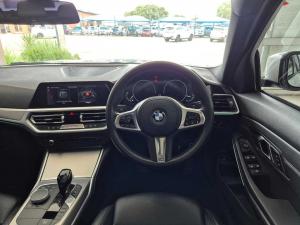 BMW 320i M Sport automatic - Image 11