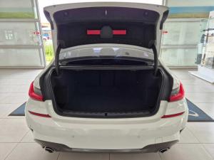 BMW 320i M Sport automatic - Image 7