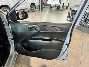 Hyundai Grand i10 1.0 Fluid - Image 14