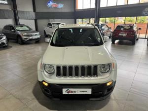 Jeep Renegade 1.4 Tjet LTD AWD automatic - Image 3