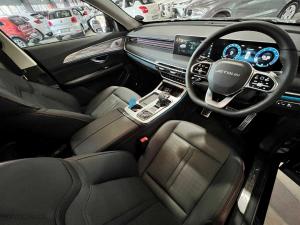 Jetour X70 Plus 1.5T Momentum - Image 19