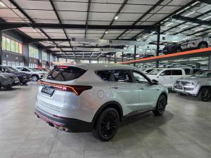 Jetour X70 Plus 1.5T Momentum - Image 6