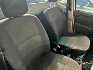 Nissan NP200 1.6 Safety PackS/C - Image 10