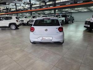 Volkswagen Polo 1.0 TSI Trendline - Image 8