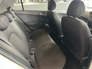 Hyundai Grand i10 1.0 Motion - Image 9