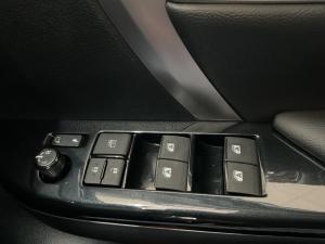 Toyota Fortuner 2.4GD-6 auto - Image 12