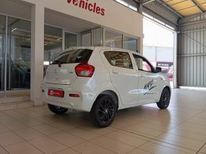 Toyota Vitz 1.0 XR auto - Image 2