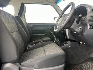 Suzuki Jimny 1.3 - Image 13