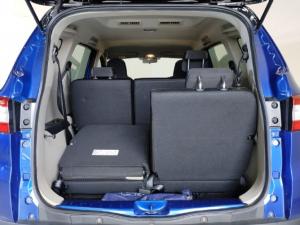 Renault Triber 1.0 Intens auto - Image 7