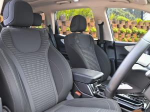 Mahindra XUV700 2.0T AX5 - Image 14