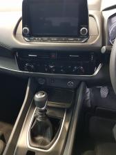 Nissan Qashqai 1.3T Visia - Image 12