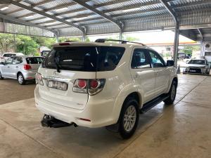 Toyota Fortuner 2.5D-4D - Image 2