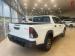 Toyota Hilux 2.8GD-6 double cab Raider auto - Thumbnail 2