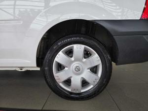 Nissan NP200 1.6 Safety PackS/C - Image 10