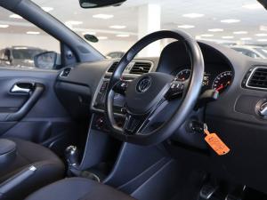 Volkswagen Polo Vivo hatch 1.0TSI GT - Image 15