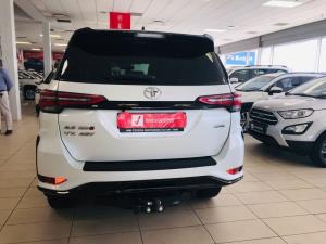 Toyota Fortuner 2.8 GD-6 4X4 VX automatic - Image 7