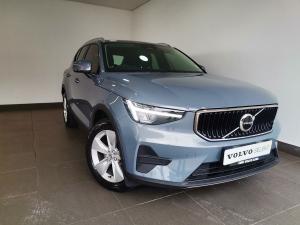 2023 Volvo XC40 B4 Essential