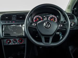 Volkswagen Polo Vivo hatch 1.4 Life - Image 13