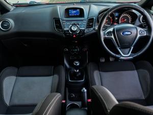 Ford Fiesta ST - Image 11