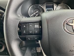 Toyota Hilux 2.4GD-6 Xtra cab Raider manual - Image 9