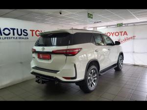 Toyota Fortuner 2.4GD-6 auto - Image 2