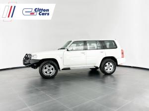 2017 Nissan Patrol 4.8 GRX automatic