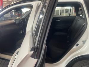 Toyota Corolla Cross 1.8 GR-S - Image 10