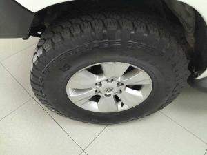 Toyota Hilux 2.4 GD-6 SRX 4X4 automaticS/C - Image 10