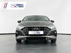 Hyundai i20 1.4 Motion automatic - Image 1