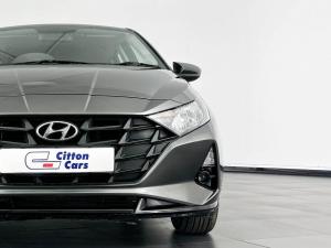 Hyundai i20 1.4 Motion automatic - Image 3