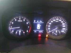 Hyundai Tucson 2.0 Premium automatic - Image 12