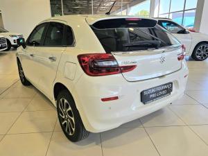 Suzuki Baleno 1.5 GLX auto - Image 6