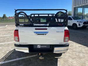 Toyota Hilux 2.8GD-6 Xtra cab 4x4 Legend 50 auto - Image 5