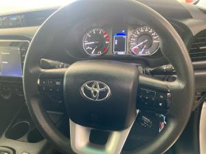 Toyota Hilux 2.4GD-6 double cab 4x4 Raider auto - Image 8