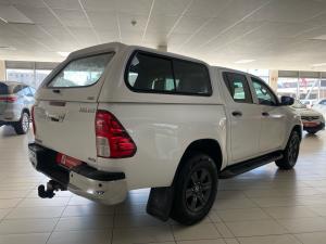 Toyota Hilux 2.4GD-6 double cab 4x4 Raider auto - Image 2