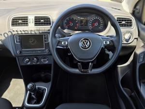 Volkswagen Polo Vivo 1.6 Highline - Image 12