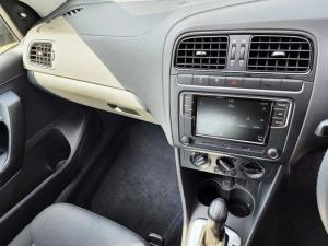 Volkswagen Polo Vivo 1.6 Comfortline TIP - Image 16