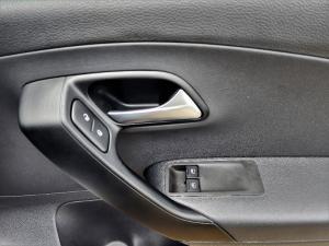 Volkswagen Polo Vivo 1.4 Comfortline - Image 5