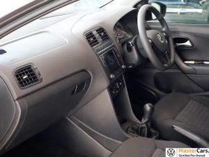 Volkswagen Polo Vivo 1.4 Trendline - Image 21