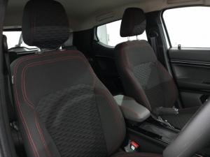 Renault Kiger 1.0 Turbo Intens - Image 12