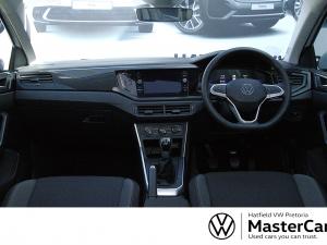 Volkswagen Polo hatch 1.0TSI Life manual - Image 6