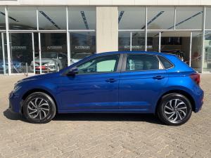Volkswagen Polo hatch 1.0TSI - Image 11