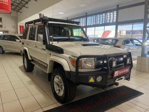 2014 Toyota Landcruiser 76 4.5D V8 S/W