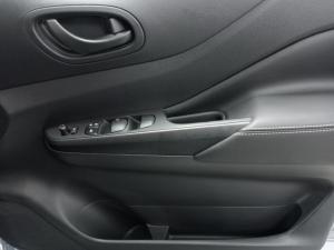 Nissan Navara 2.5DDTi double cab PRO-4X 4x4 - Image 20
